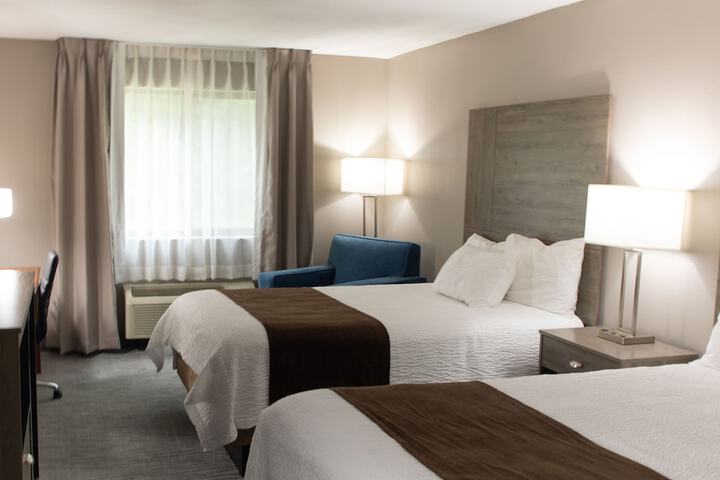 Room 15 of 18