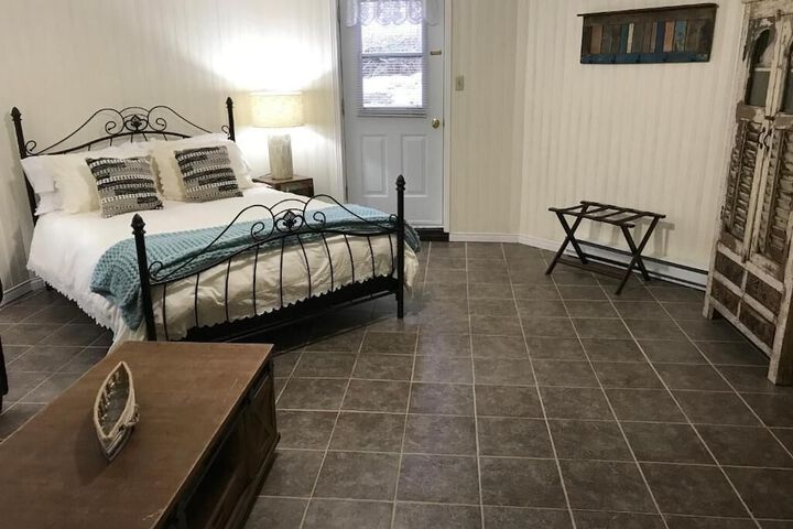 Room 13 of 44