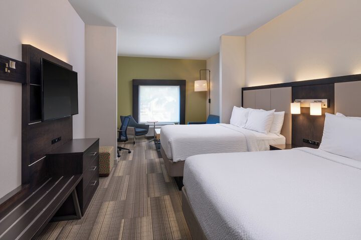 Holiday Inn Express & Suites Lakeland South by IHG