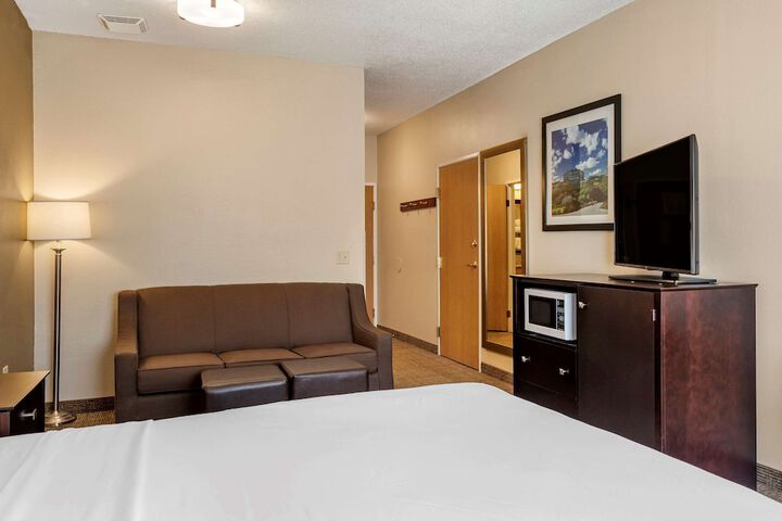Room 40 of 56