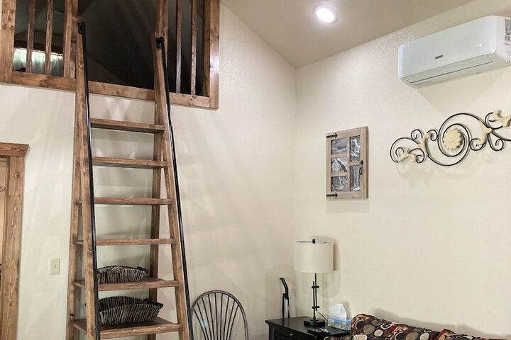 Room 41 of 112