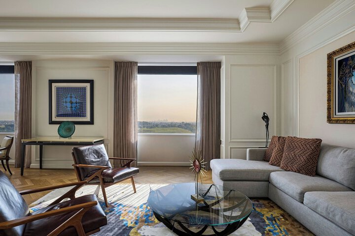 The Henry Hotel Autograph Collection