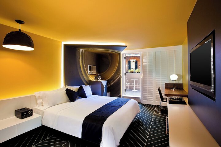 Room 19 of 100