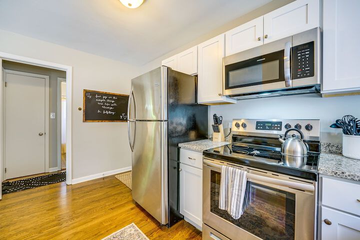 Wyandotte Vacation Rental Apartment Near Hospital!