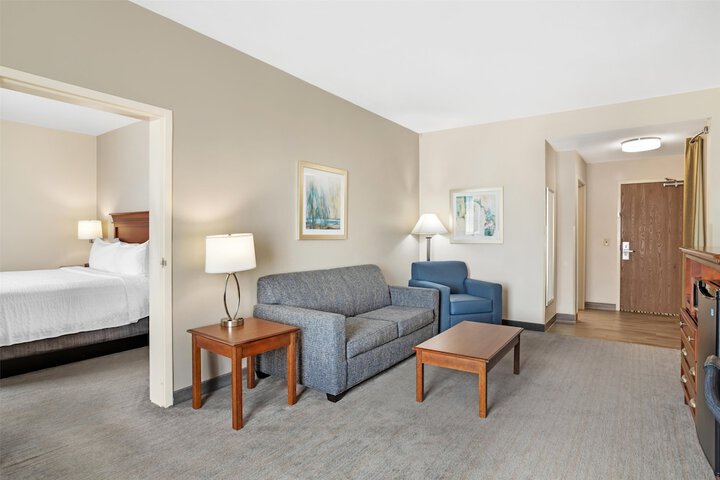 Best Western Plus Executive Hotel & Suites