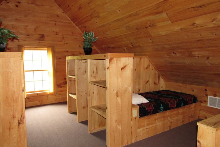 Room 62 of 85
