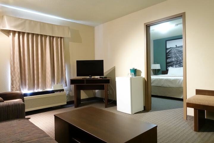 Room 30 of 49