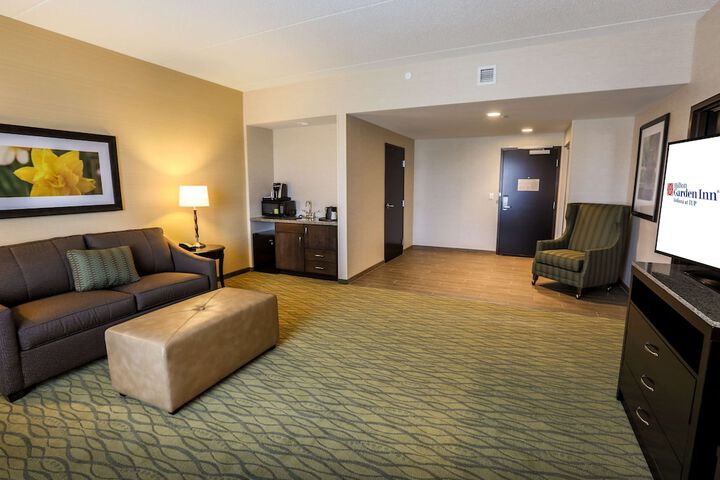 Room 30 of 84