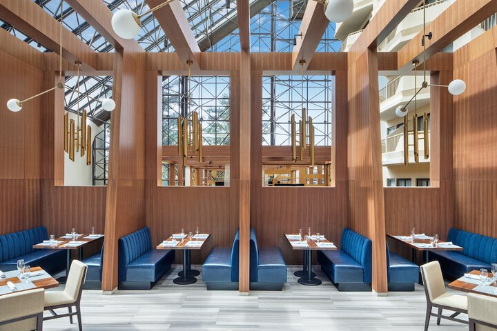 DoubleTree by Hilton Hotel Newark Airport