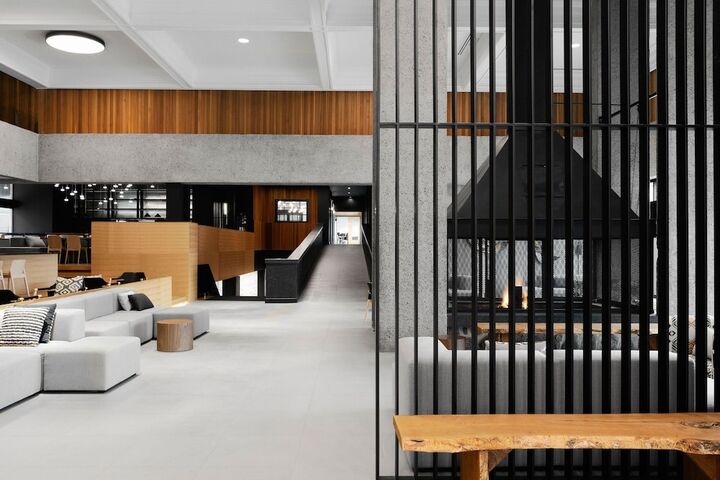 Hotel Interior 25 of 141