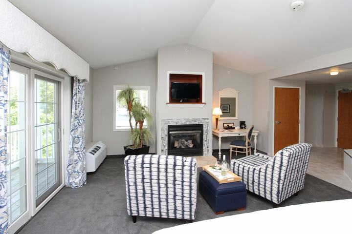 Room 40 of 63
