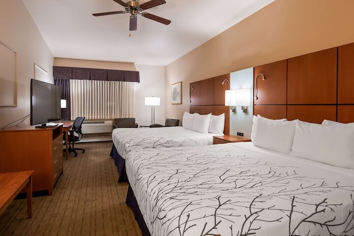 Room 19 of 62