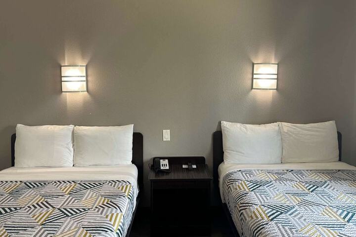 Motel 6 Mission TX