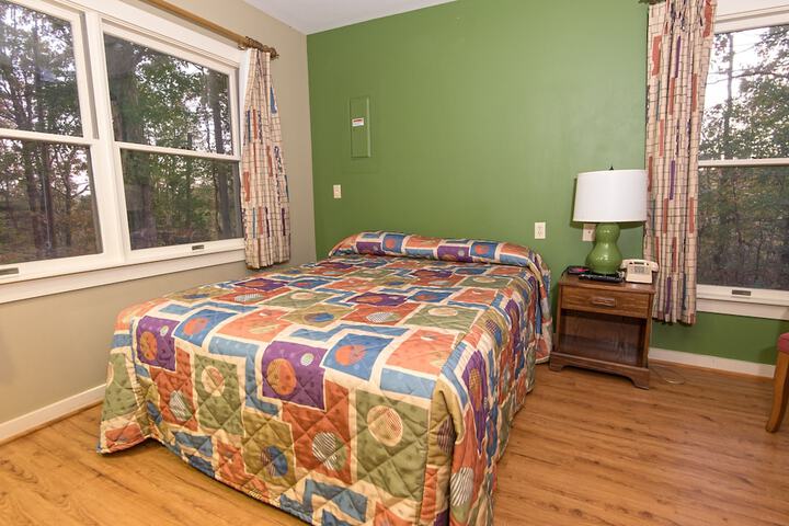 Room 70 of 115
