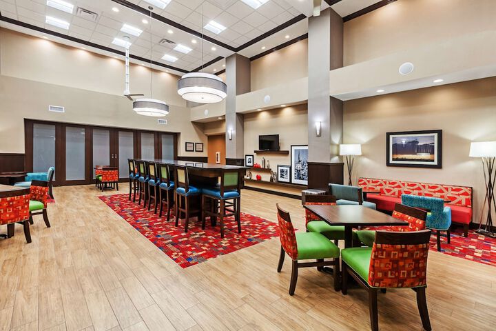 Hotel Interior 10 of 47