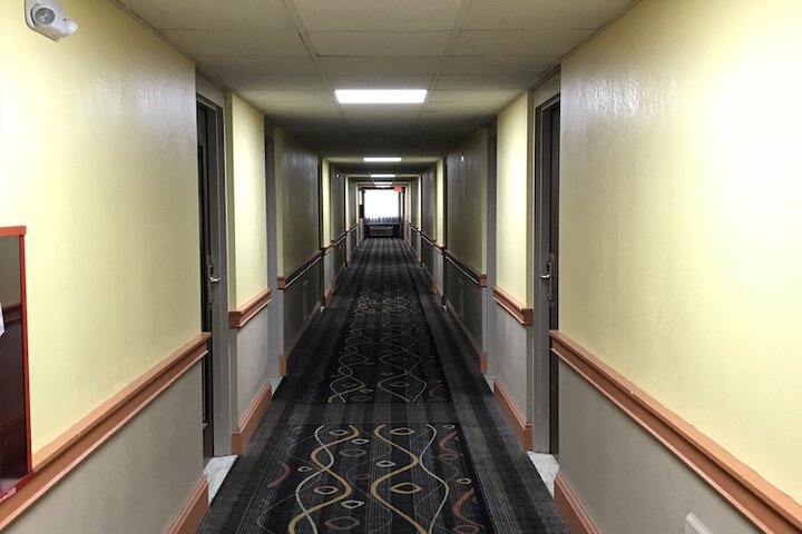 Ballroom/Hall 38 of 43