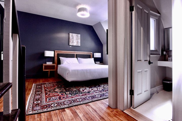 Room 83 of 89