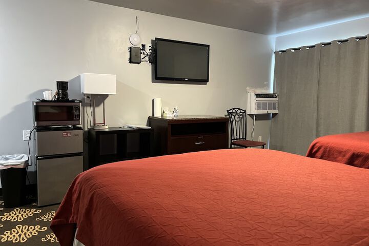 Room 9 of 21