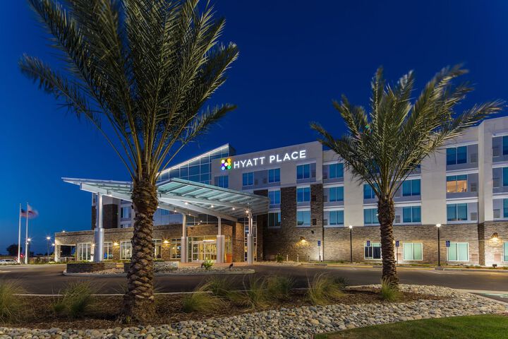 Hyatt Place Delano