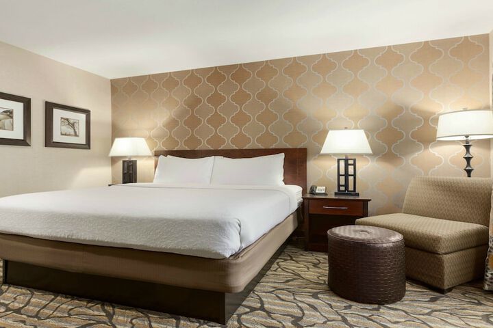 Holiday Inn Hotel & Suites Williamsburg-Historic Gateway by IHG