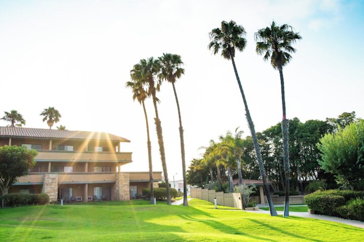 Hotel 4 of 57
