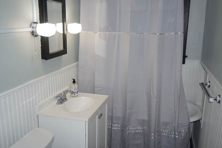Room 12 of 43