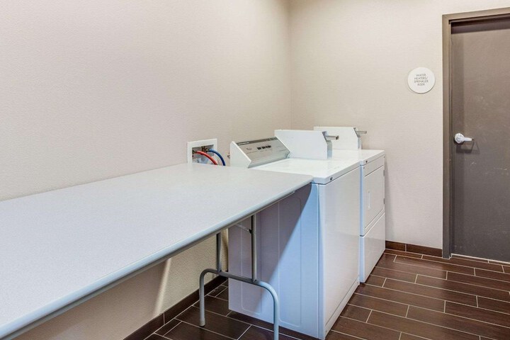 Comfort Suites Mandeville - Covington