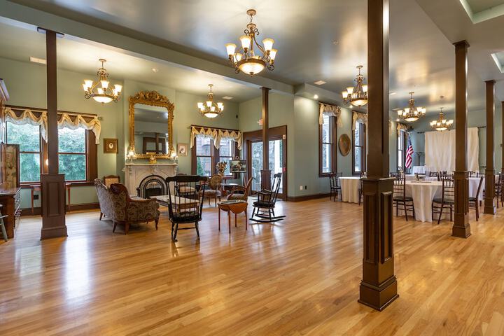Steele Mansion