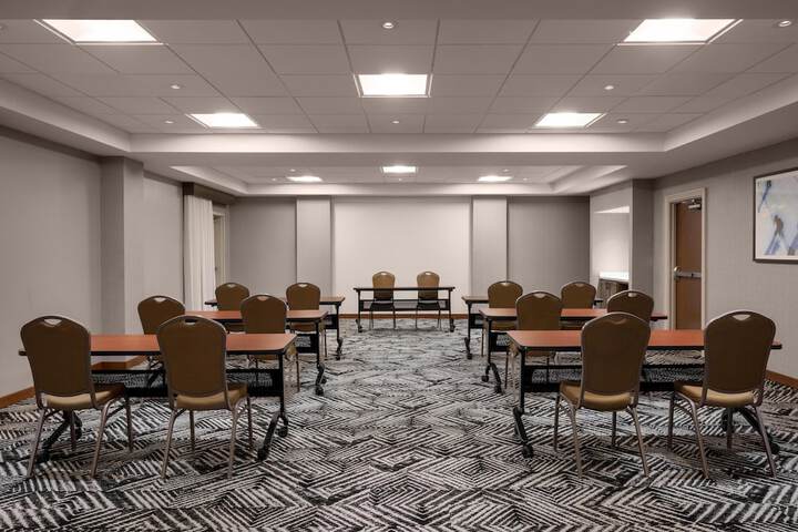 Hyatt Place Dulles Airport North
