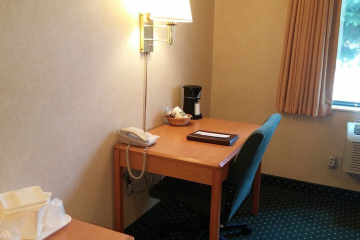 Room 39 of 76
