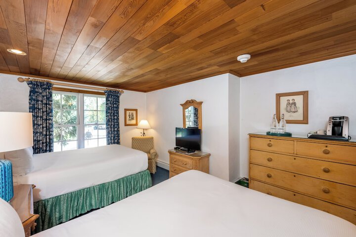Room 15 of 68