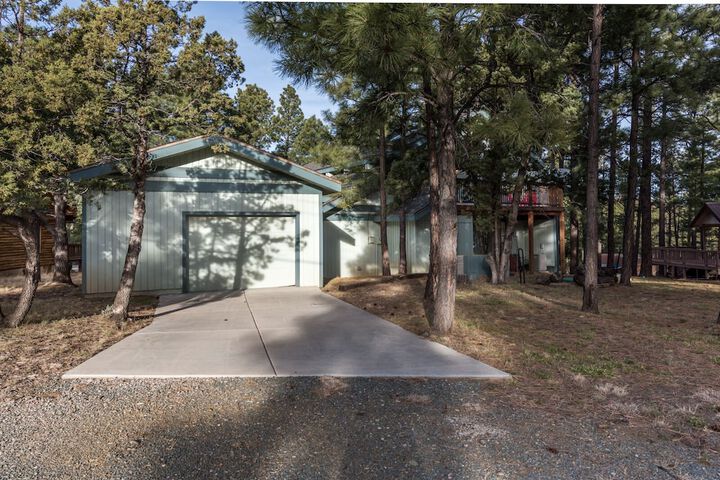 Property Grounds 23 of 23