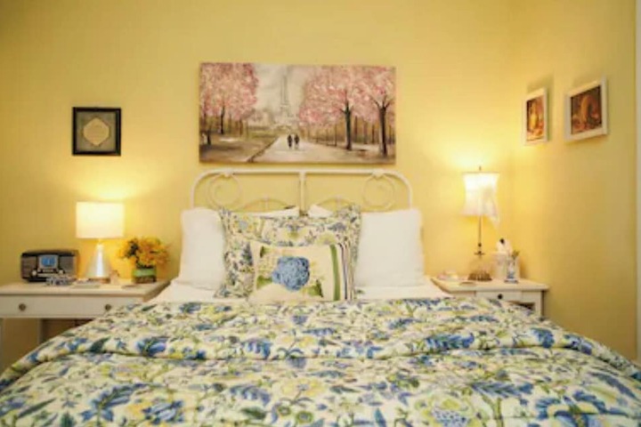 Room 18 of 78