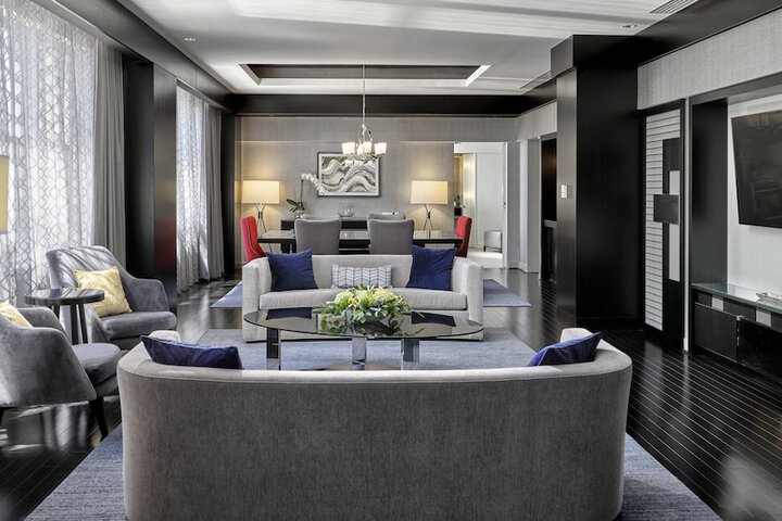 Loews Philadelphia Hotel