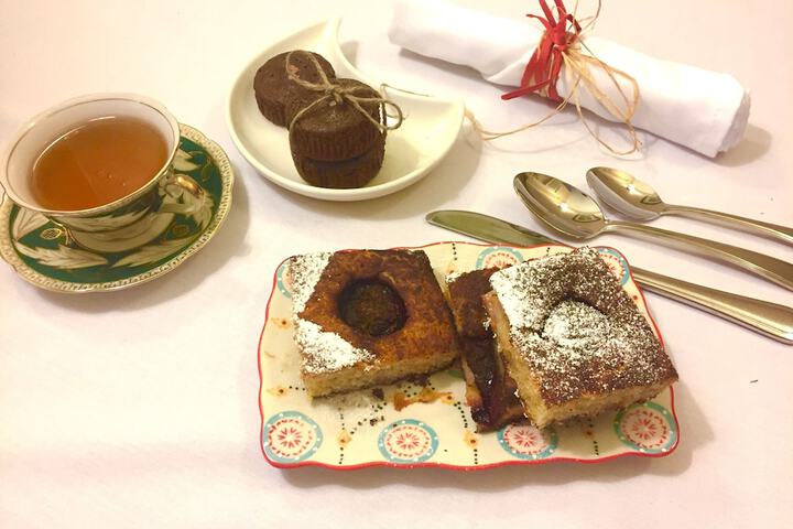 Breakfast/Coffee Service 67 of 73