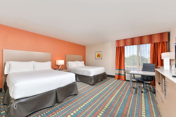 Room 40 of 60