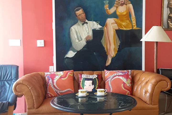 Lounge 145 of 177