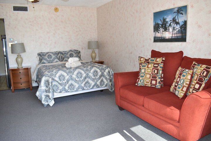 Room 47 of 118