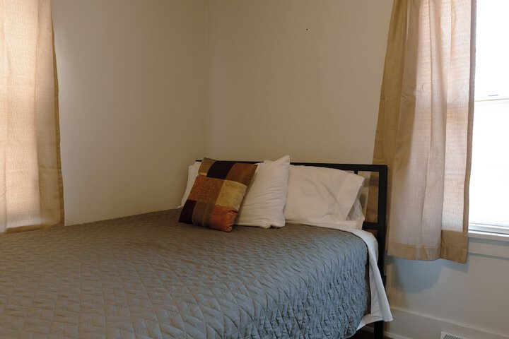 Room 51 of 234