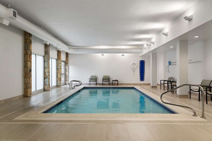 Pool 4 of 39