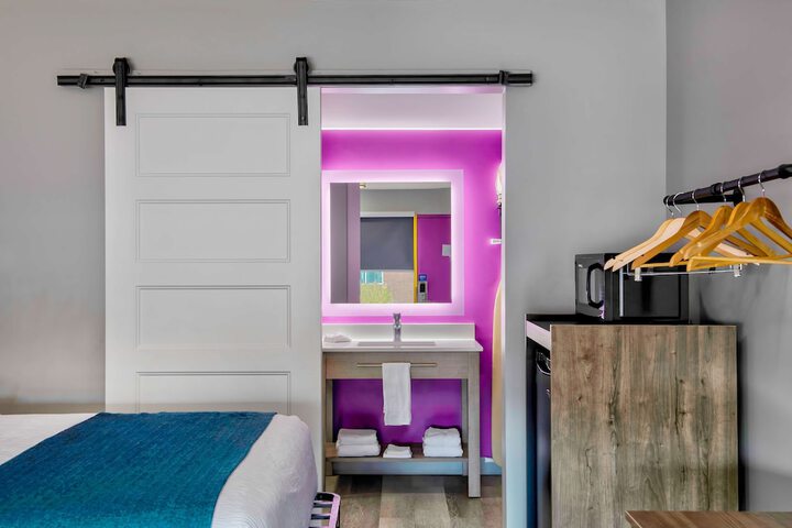Room 20 of 31