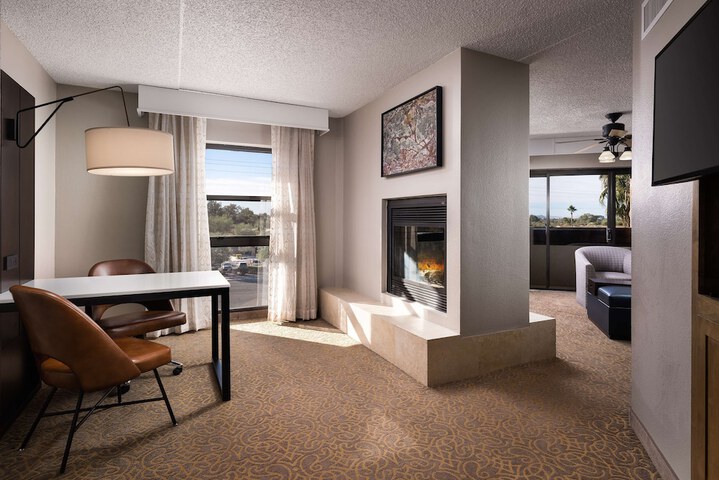 Embassy Suites by Hilton Tucson East