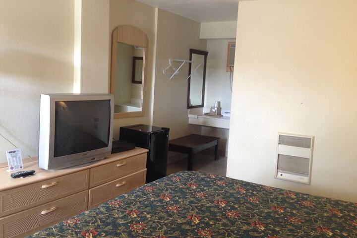 Room 47 of 51