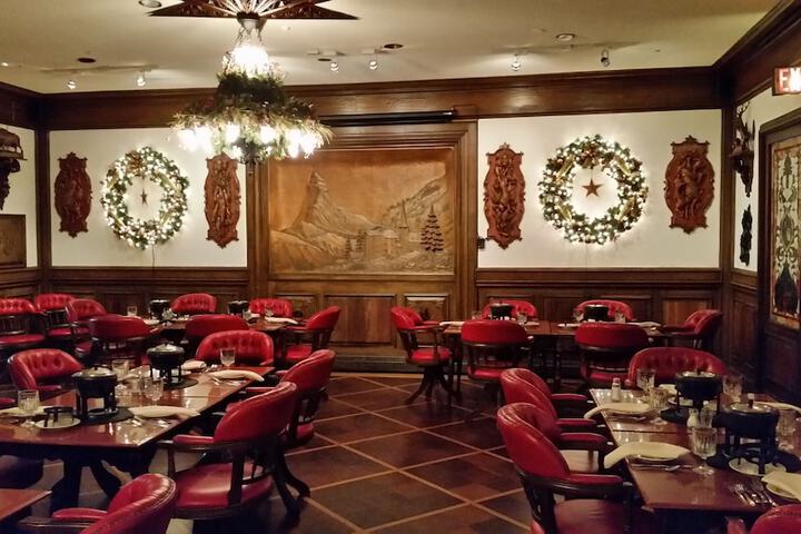 Lowell Inn