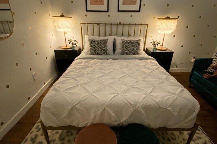 Room 22 of 30