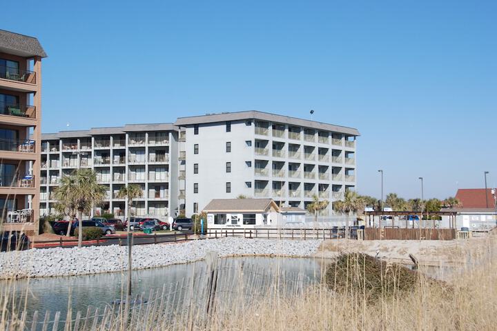 Hotel 4 of 94