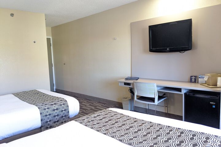 Room 29 of 54