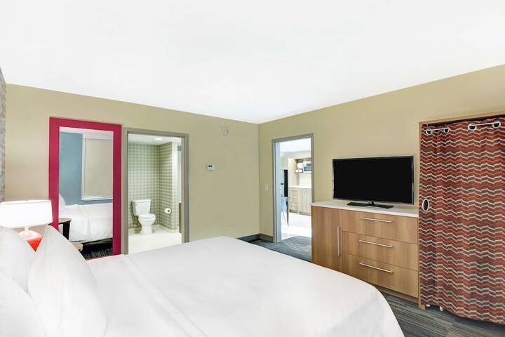 Room 21 of 45