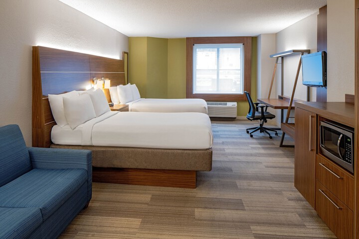 Room 30 of 52