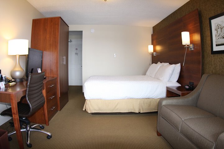 Room 11 of 31
